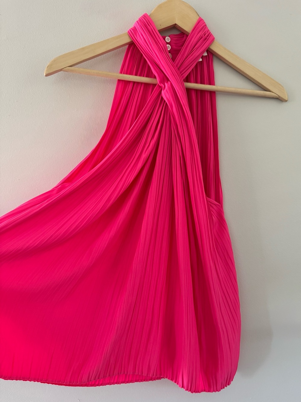 A.L.C. Black Pleated Twist Halter Rio Sleeveless Top Pink Size 4 - Picture 3 of 8
